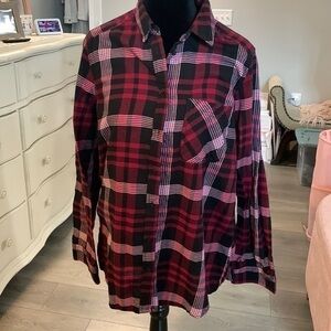 Express plaid flannel size M Good condition